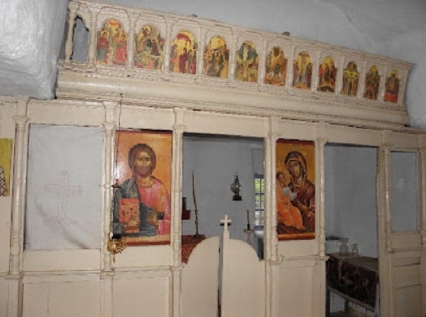 Σπάνιες φωτογραφίες: Ιερό Κελί του Αγίου Παϊσίου στον Τίμιο Σταυρό