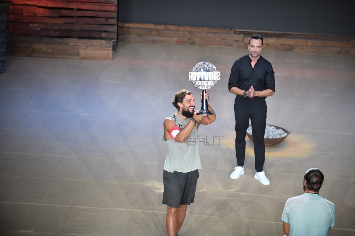 Survivor All Star Τελικός: Η Μαριαλένα Ρουμελιώτη λάμπει στο Γαλάτσι | Δείτε το θέαμα του μεγάλου τελικού