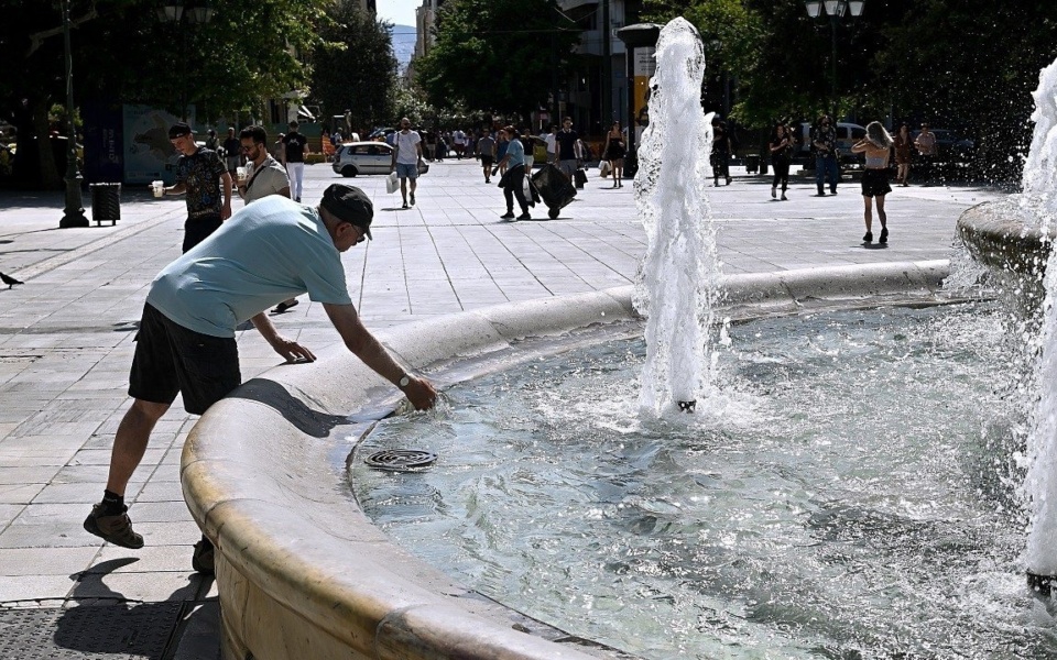 Συναγερμός για ακραίο κύμα καύσωνα: Η θερμοκρασία εκτοξεύεται στους 38°C – Απαιτούνται προφυλάξεις>