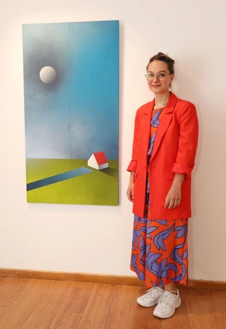 Το ταξίδι της Νικολέττας: Η κόρη του Ράντου-Παπακωνσταντίνου χαράζει την πορεία της στις τέχνες