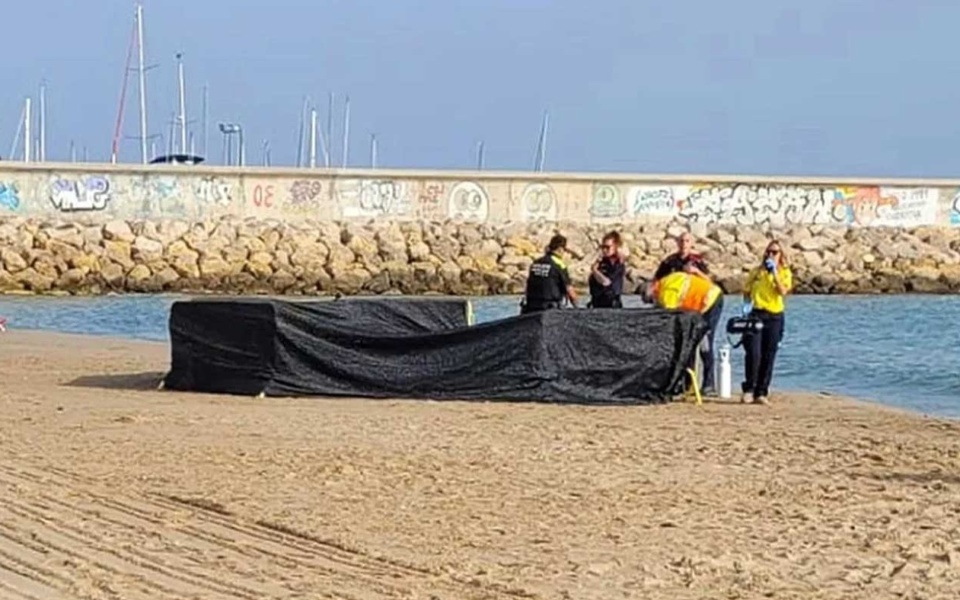 Τραγική ανακάλυψη: Βρέθηκε πτώμα μωρού σε ισπανική παραλία, Εικασίες για μετανάστη>