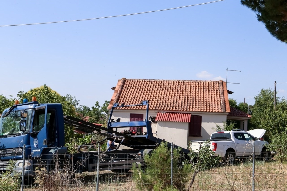 Τραγικό περιστατικό: Αστυνομικός πυροβολεί θανάσιμα 20χρονο άνδρα υπό κράτηση